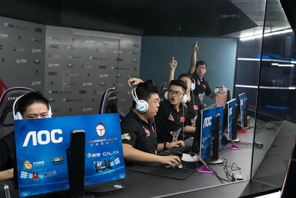 接关系到比 接关系到比